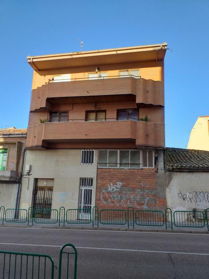 Biblioteca Municipal Apartment Zamora Ngoại thất bức ảnh
